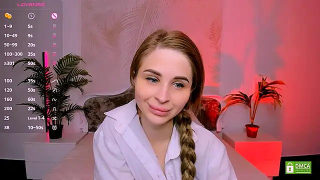 Snapshot of EvaRodi chatting on October 10, 5:12 am EvaRodi online show from October 10, 5:12 am