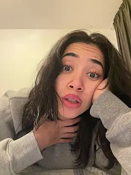 KylieLoveXX online show from January 19, 4:14 pm