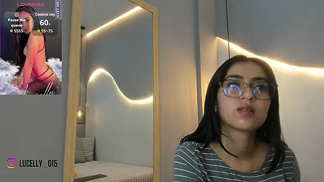 lucelly 15 online show from October 27, 11:50 am