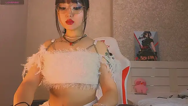 Demonic Angel  online show from December 18, 11:04 am