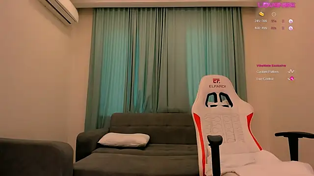 Demonic Angel  online show from October 10, 3:44 am