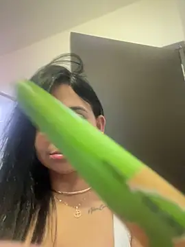 Casandra lym1 online show from April 1, 5:43 pm