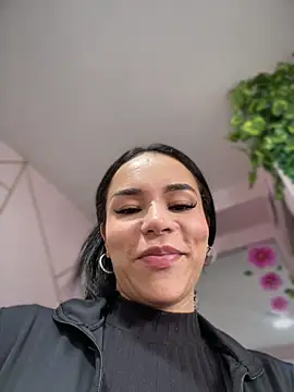 Naatalia online show from November 27, 5:49 pm