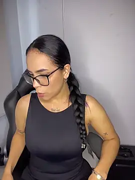 Naatalia online show from April 18, 10:09 pm