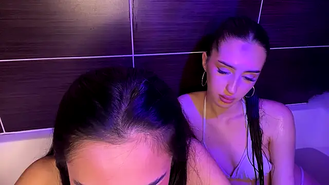 alissadreams online show from September 16, 1:35 am