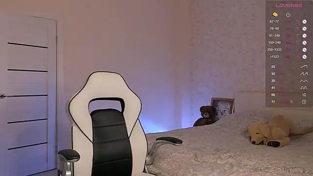 GentleMiss online show from September 18, 7:45 pm