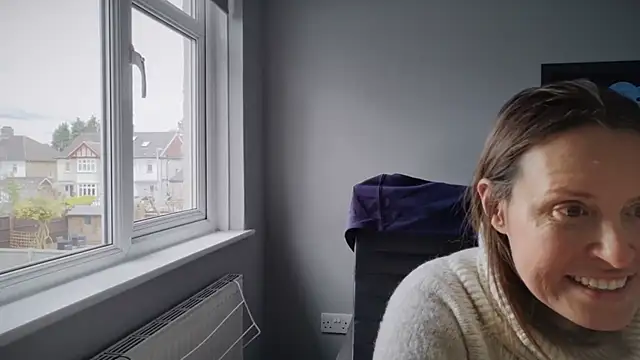 eatmypie69 online show from April 3, 1:31 pm