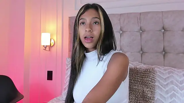 JasmineRoss 1 online show from October 4, 7:07 pm