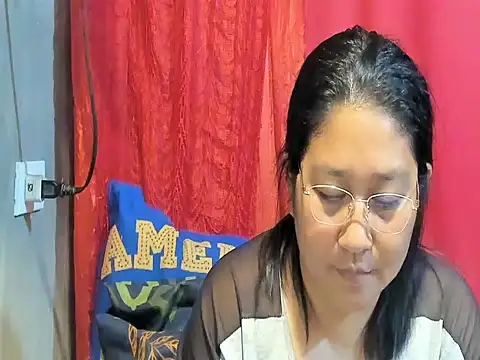 hotchubby88 online show from April 8, 1:52 am