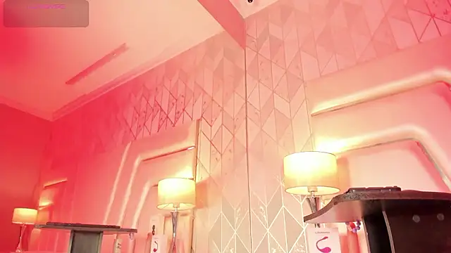 AnahisBennett online show from February 18, 4:22 am