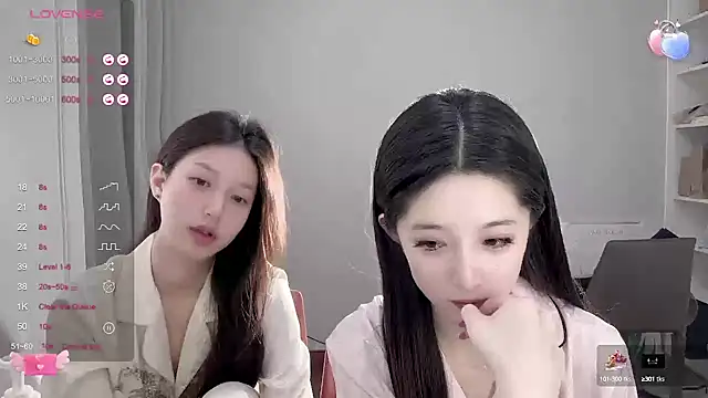Snapshot of YaYa-521 chatting on September 27, 11:45 pm YaYa-521 online show from September 27, 11:45 pm