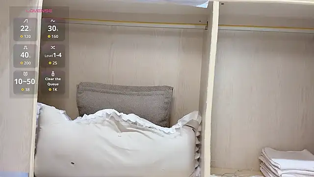 yueyue2003 online show from July 2, 5:24 am
