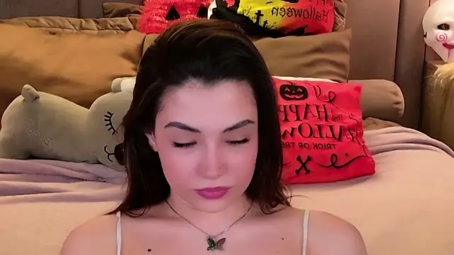 Alice Deleon online show from November 2, 11:02 am