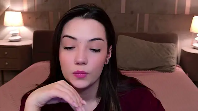 Alice Deleon online show from April 1, 11:00 am