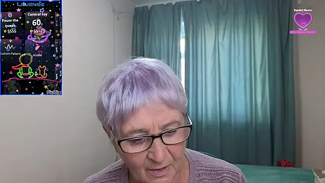 Sandra Snowflake online show from September 30, 12:22 pm