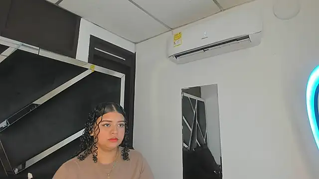 Rubyxht online show from September 30, 12:44 pm