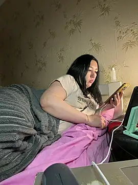 Naughtbaby 2025 online show from April 9, 6:19 am