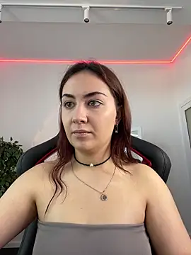 AshleySkott  online show from October 21, 8:51 am