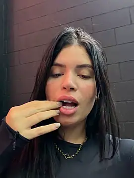 segb online show from April 10, 4:46 pm