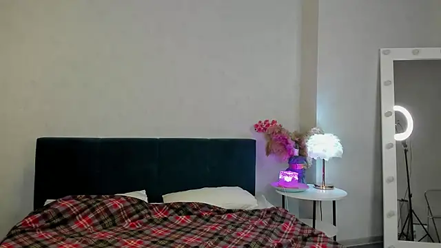 boozekirs  online show from November 27, 3:09 am