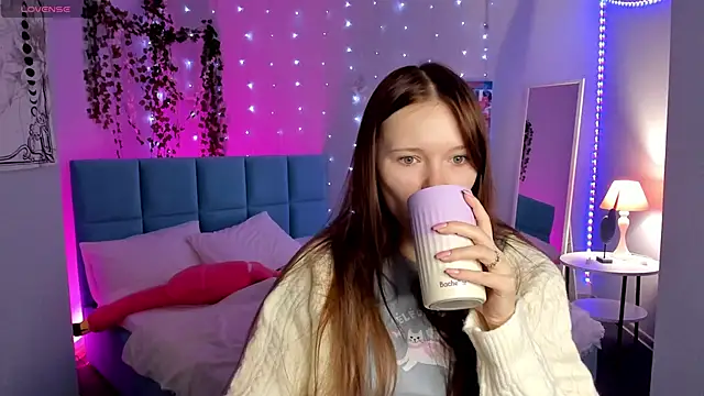 boozekirs  online show from April 13, 2:57 am