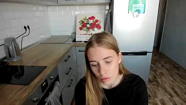 AnnNorriss online show from October 31, 1:37 pm