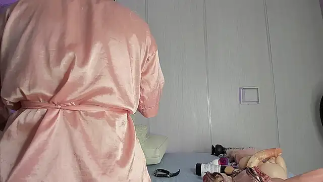 sasha riverss online show from April 12, 7:49 pm