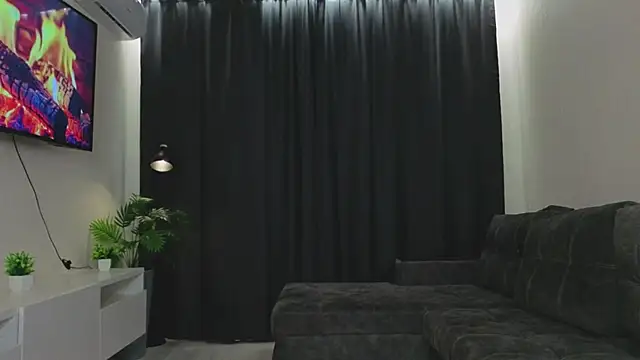 Snapshot of Nerdy_Amy chatting on September 20, 3:43 pm Nerdy Amy online show from September 20, 3:43 pm