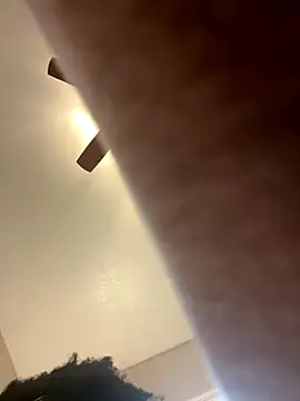 Deshay30 online show from December 1, 4:20 pm