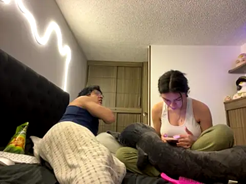 DesireLuxe online show from January 9, 7:57 am