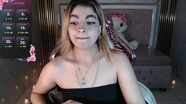 Snapshot of lili_conor_s chatting on September 16, 3:47 am lili conor s online show from September 16, 3:47 am