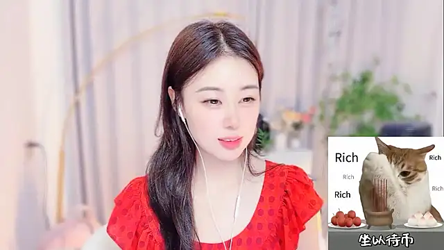 CC-777888 online show from July 3, 1:06 pm