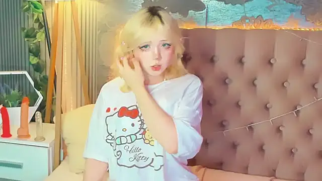 EmilyAngells online show from July 26, 7:16 am
