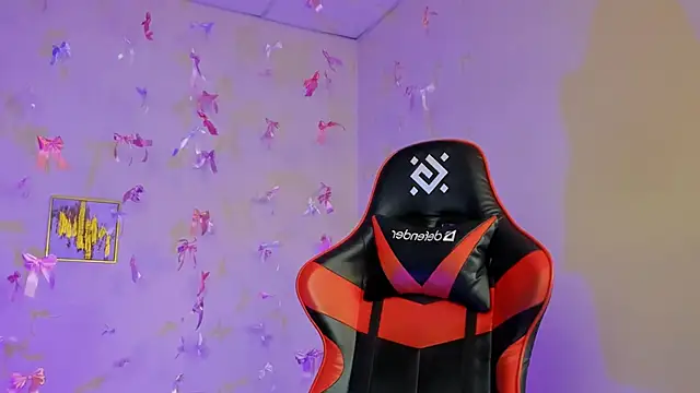 hazel sullivan online show from December 1, 12:19 pm