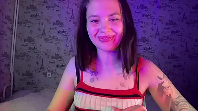 Snapshot of Just_Scarlet_ chatting on October 15, 10:40 am Just Scarlet online show from October 15, 10:40 am