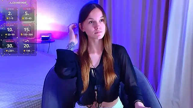 Snapshot of Amber_Rogers chatting on September 17, 2:37 pm Amber Rogers online show from September 17, 2:37 pm