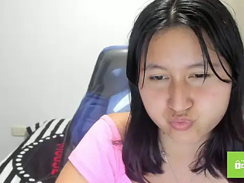 xoxo kiitty online show from October 8, 3:44 am