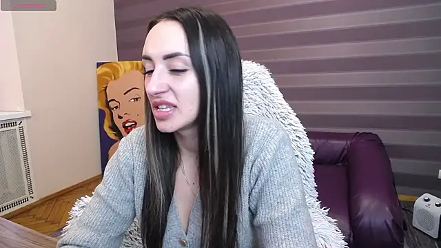 JenniferStone online show from March 8, 8:40 am