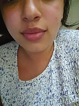 SexyLilyXO online show from September 26, 2:20 am