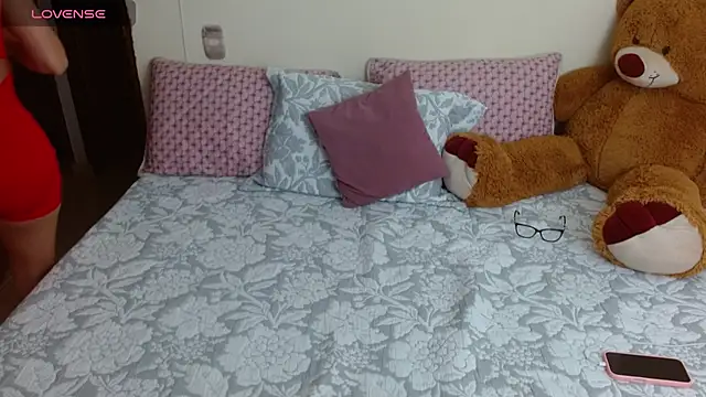 Pamela Skyangels online show from September 26, 2:09 am