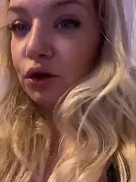 donna bellla online show from January 16, 7:10 pm