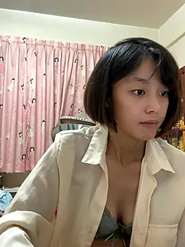 Snapshot of ladypaggy chatting on October 14, 3:36 pm ladypaggy online show from October 14, 3:36 pm