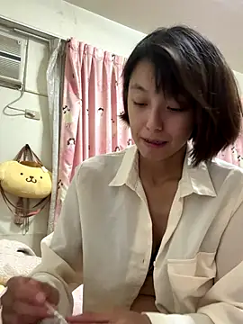 Snapshot of ladypaggy chatting on September 25, 3:44 pm ladypaggy online show from September 25, 3:44 pm