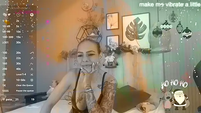 yessila parker online show from December 5, 5:58 pm