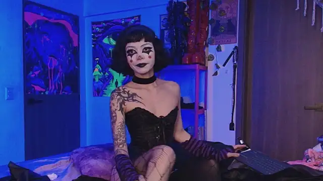  mollycrystal online show from March 11, 7:56 am