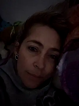 Sara Valkyri online show from November 12, 8:51 pm