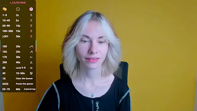 Snapshot of Fiona_Night chatting on September 30, 5:13 am Fiona Night online show from September 30, 5:13 am