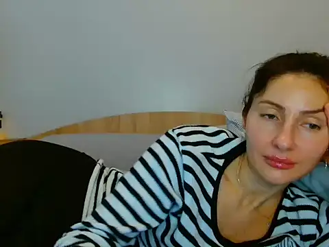 Irina9793 online show from February 18, 10:25 am