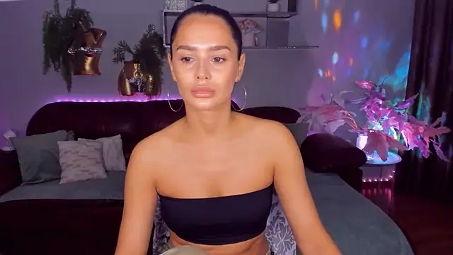 DanaSincere online show from April 9, 3:53 am