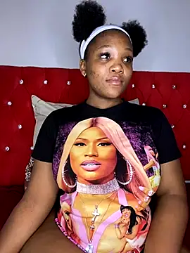 Beyoncex05 online show from November 9, 9:55 pm